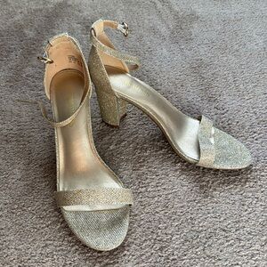 Sparkly gold chunk heel size 9.5